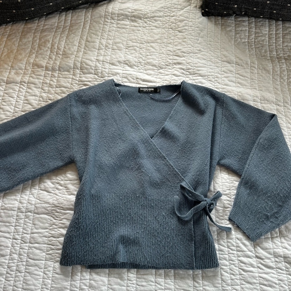 ASOS Blue V-Neck Sweater with Wrap Design and Cozy Material